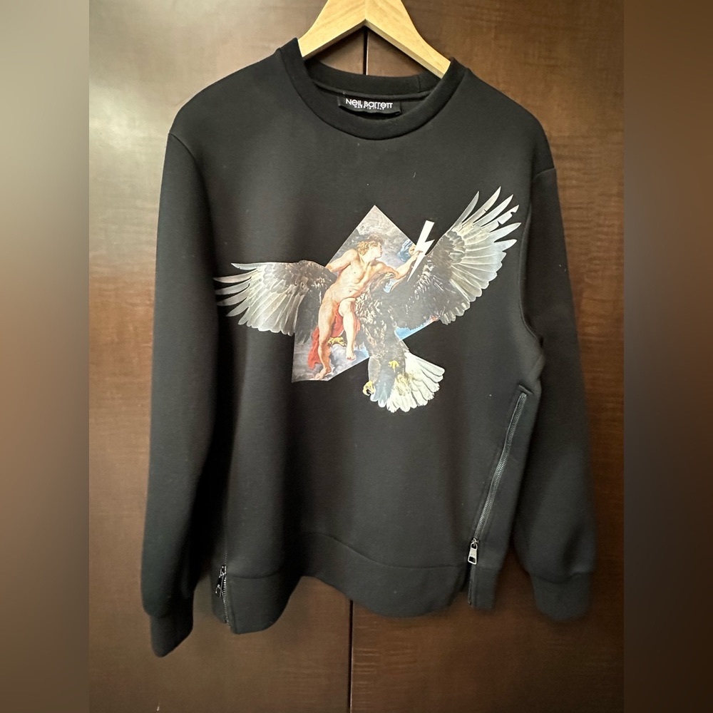 Men’s black Neil Barrett Sweater